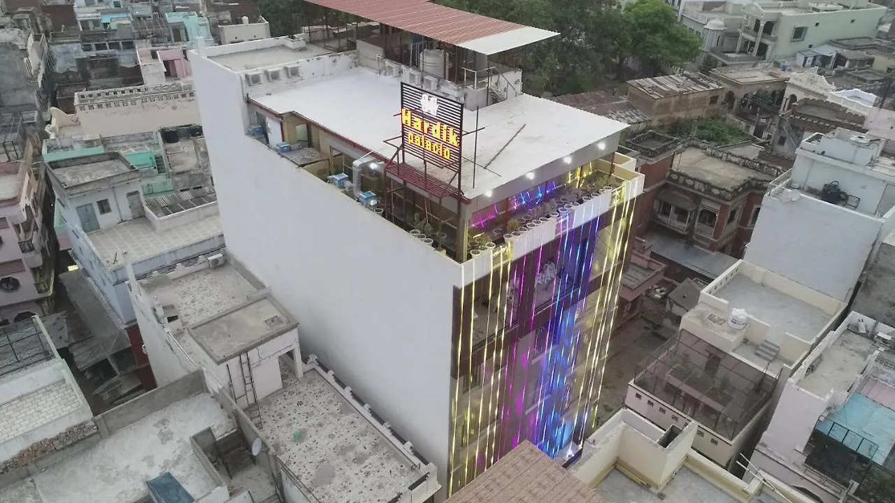 ***  Hotel Hardik Palacio Varanasi India