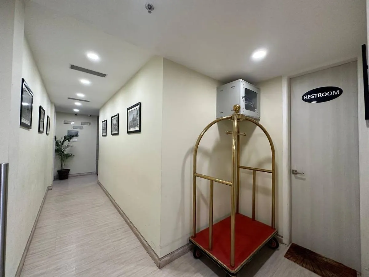 Hotel Hardik Palacio Varanasi 3*,